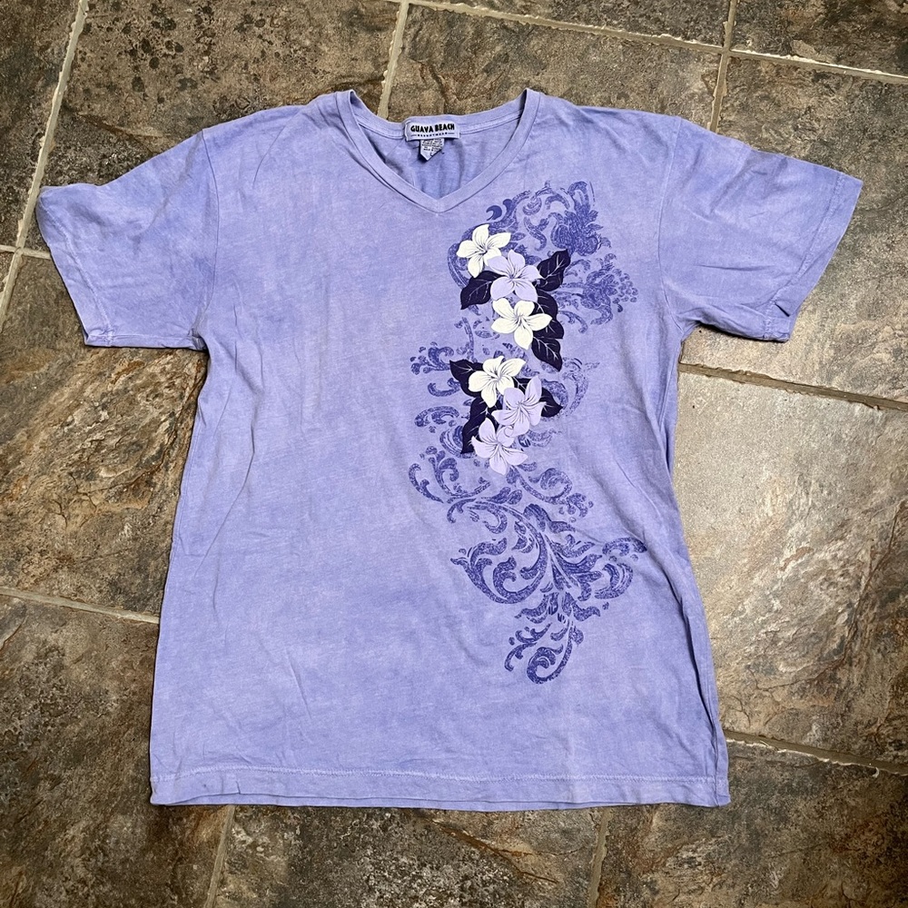 GUAVA BEACH tie dye tropical floral V-neck Tshirt Women’s Large.EUC